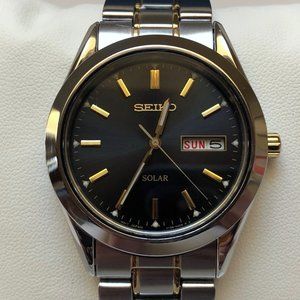 Seiko Solar Men's Watch with Full Bracelet SNE047